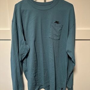 Nike Men's Teal Long Sleeve Tee